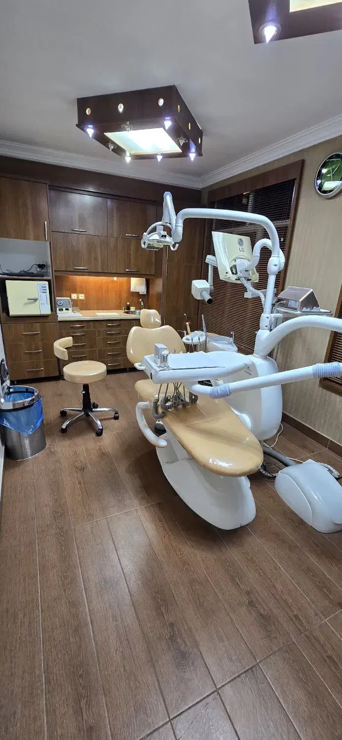 استخدام دستیار و منشی دندانپزشکی در سعادت آباد